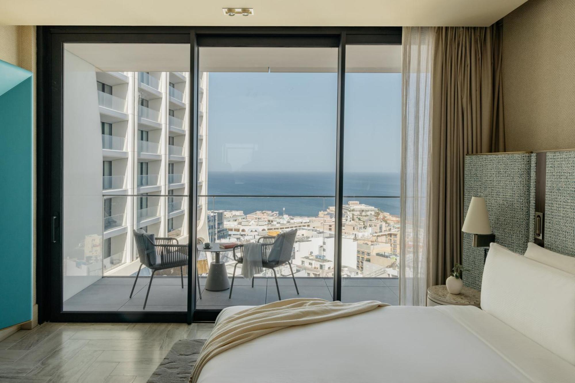 Hotel Me Malta By Melia San Giuliano Esterno foto