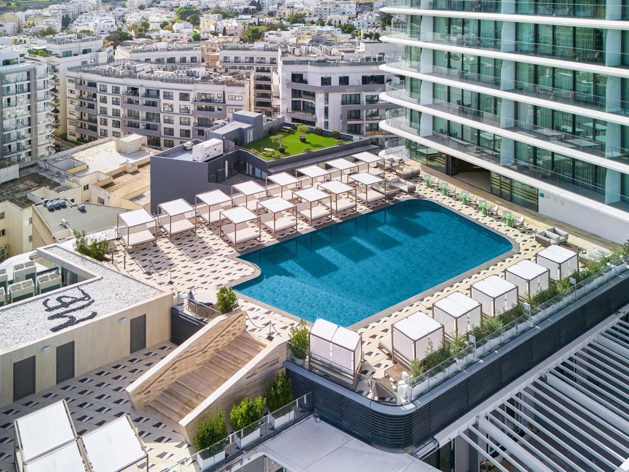 Hotel Me Malta By Melia San Giuliano Esterno foto